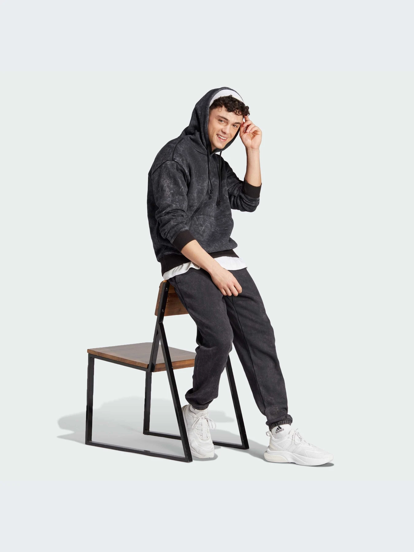 Худі та світшоти Adidas модель IJ6929 Худі та світшоти Adidas модель IJ6929 Фото