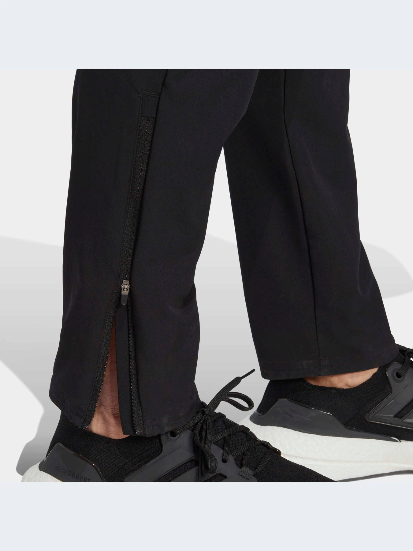 Брюки Adidas модель HM8441 Фото
