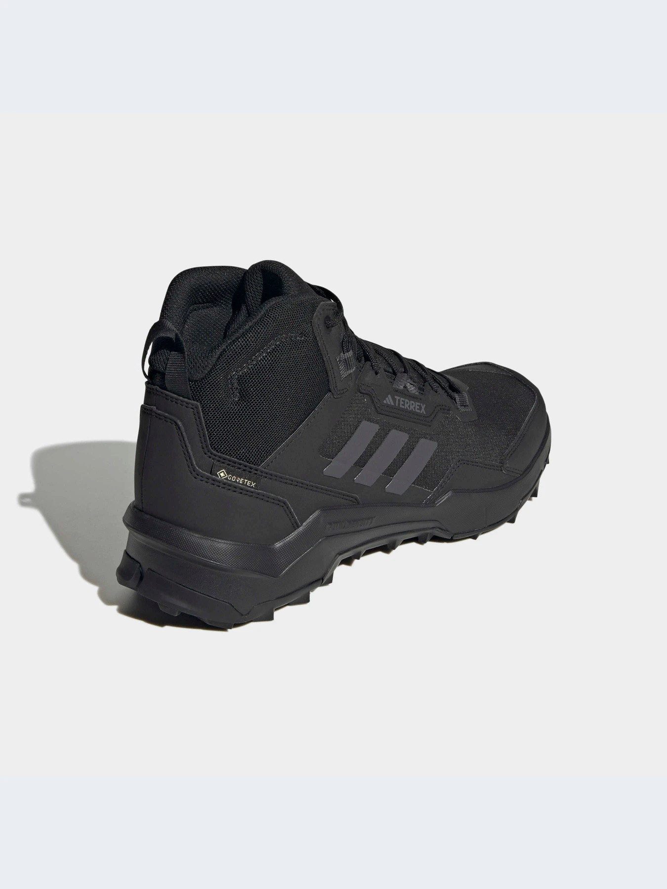 Ботинки и сапоги Adidas Terrex модель HP7401 Ботинки и сапоги Adidas Terrex модель HP7401 Фото