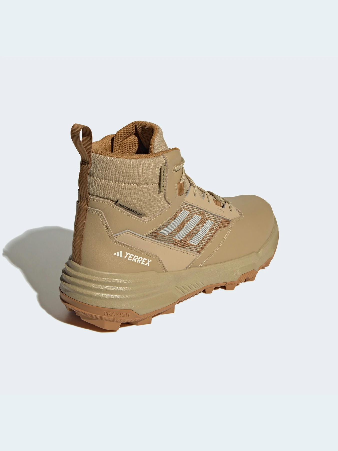 Ботинки и сапоги Adidas модель IF4978 Ботинки и сапоги Adidas модель IF4978 Фото