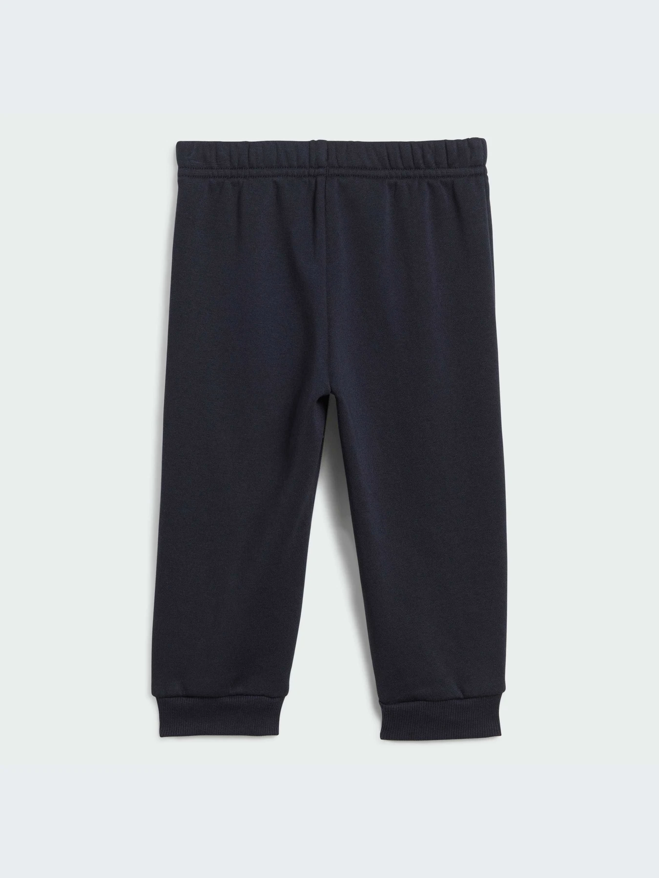 Костюмы Adidas модель IB4768 Костюмы Adidas модель IB4768 Фото