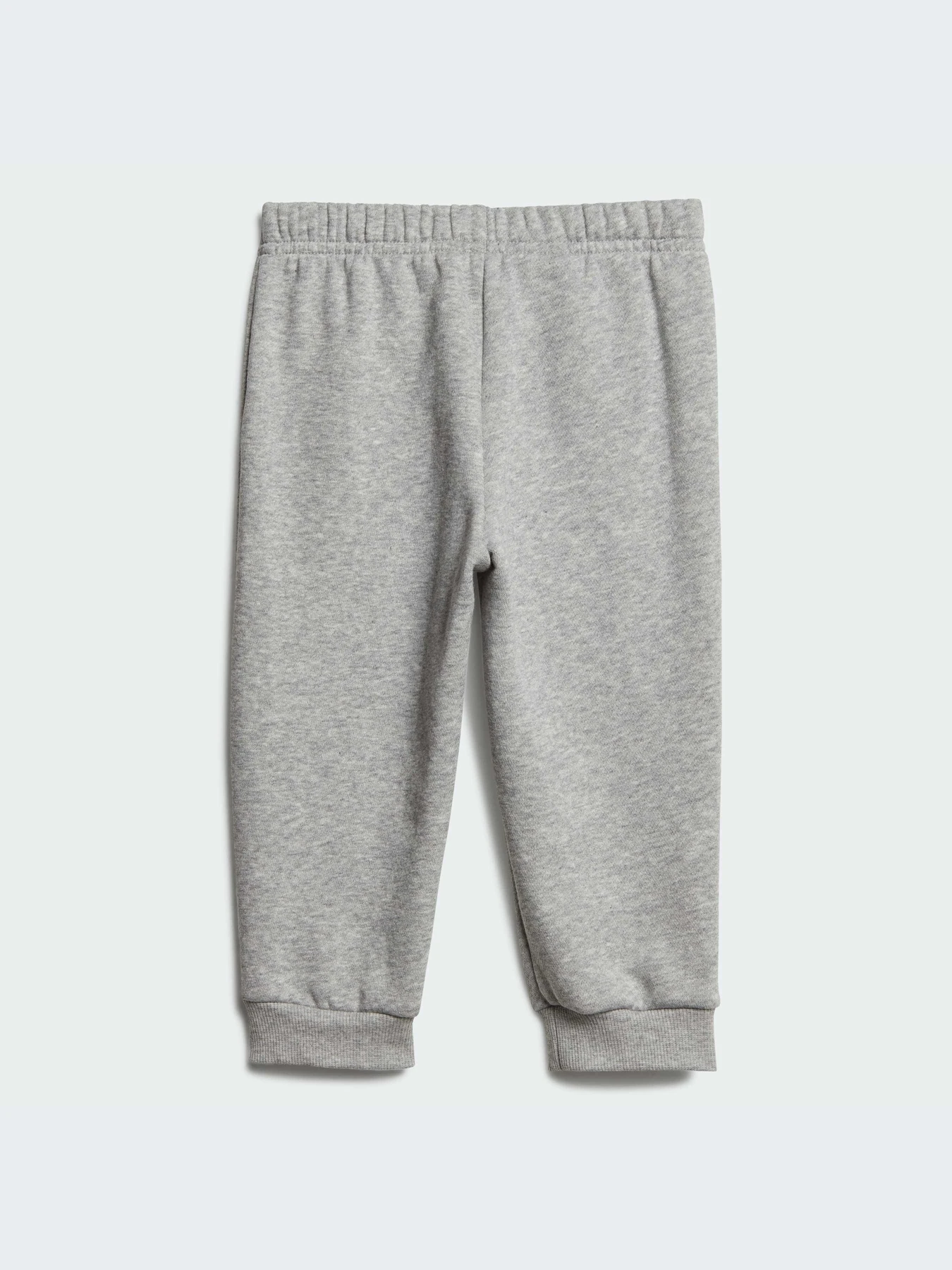 Костюмы Adidas модель IJ8871 Костюмы Adidas модель IJ8871 Фото