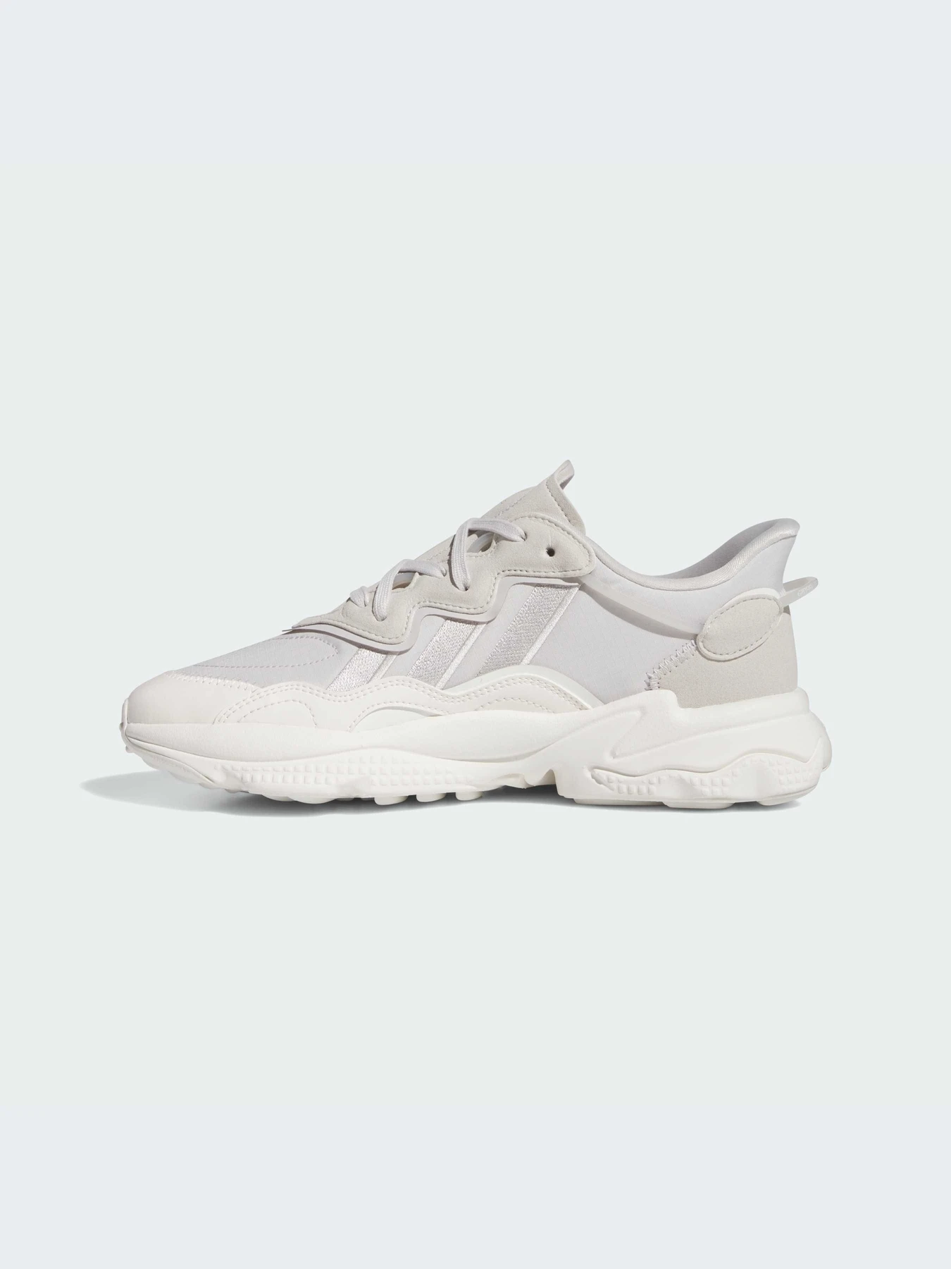 Кроссовки Adidas Ozweego модель IF5479 Кроссовки Adidas Ozweego модель IF5479 Фото
