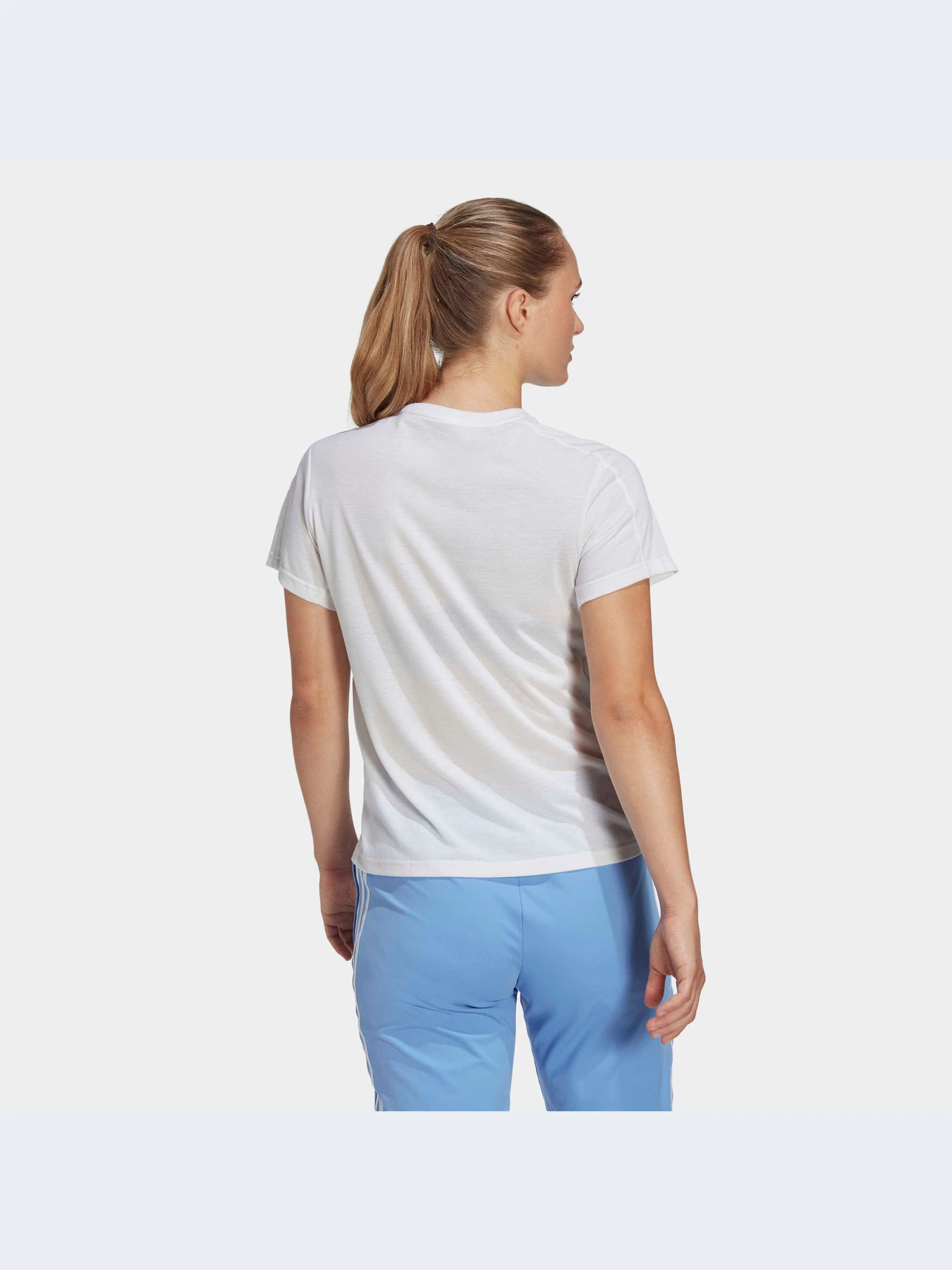 Футболки и поло Adidas модель HR7796 Футболки и поло Adidas модель HR7796 Фото