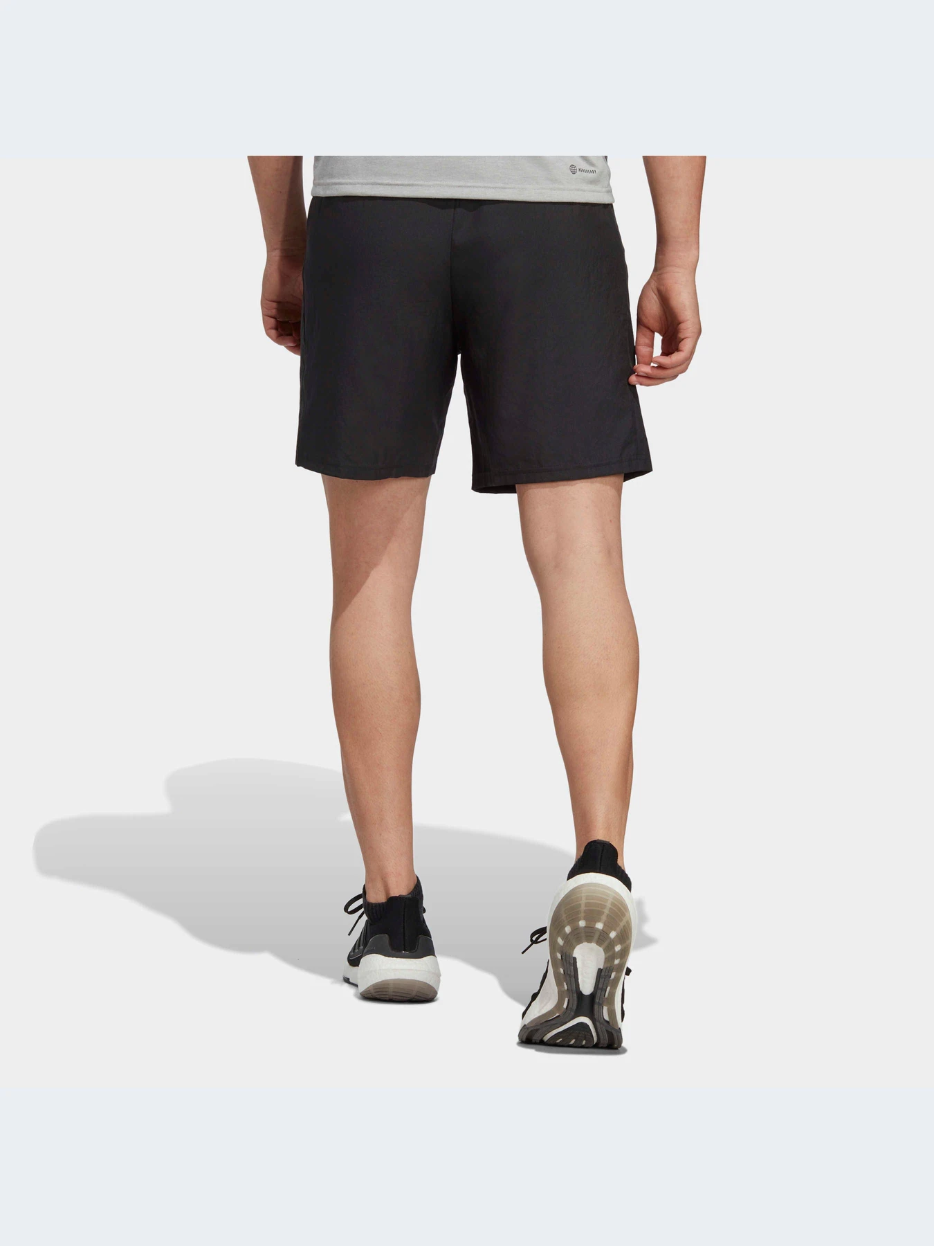 Шорты Adidas модель IC6976 Шорты Adidas модель IC6976 Фото