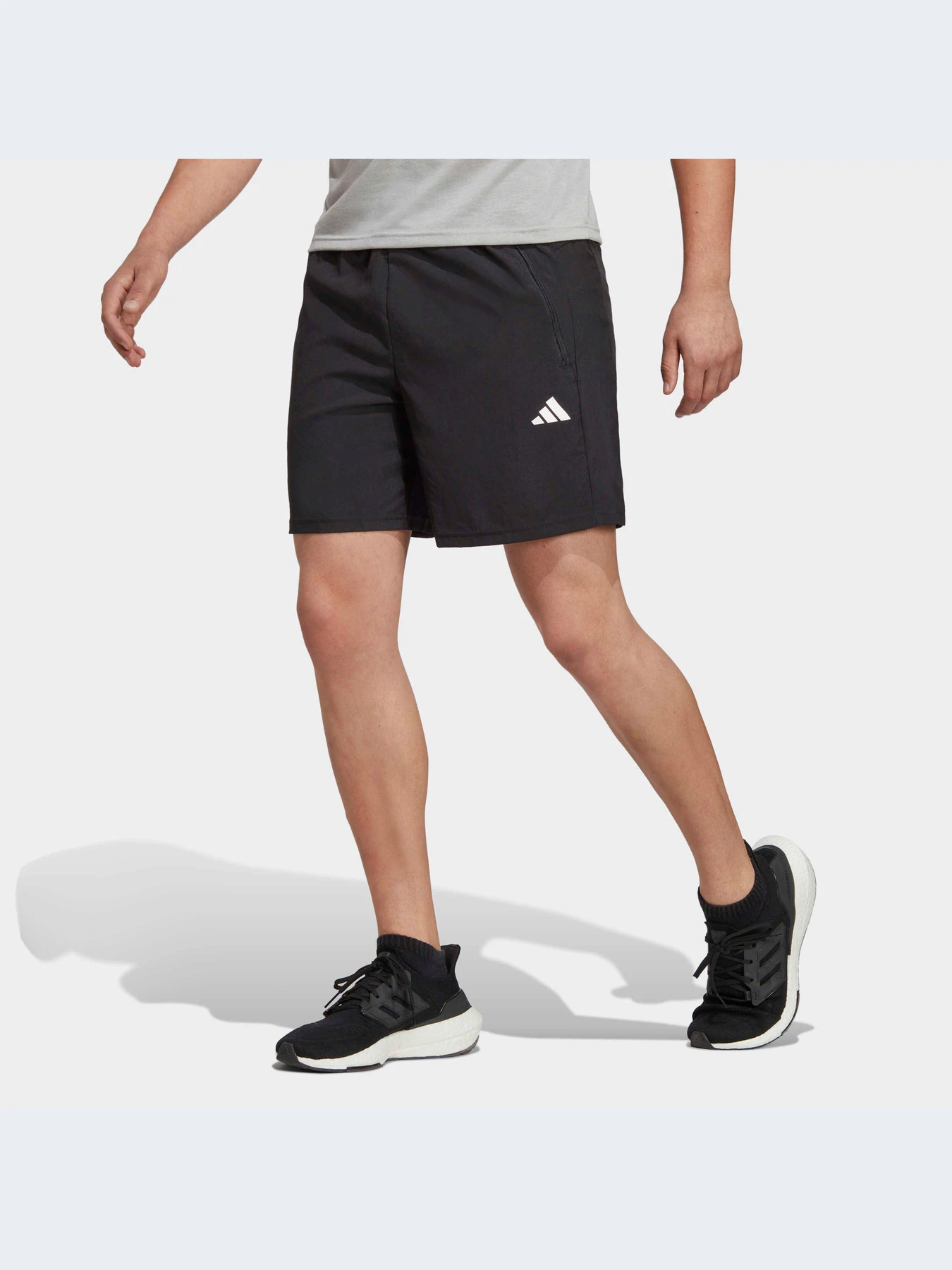 Шорты Adidas модель IC6976 Шорты Adidas модель IC6976 Фото