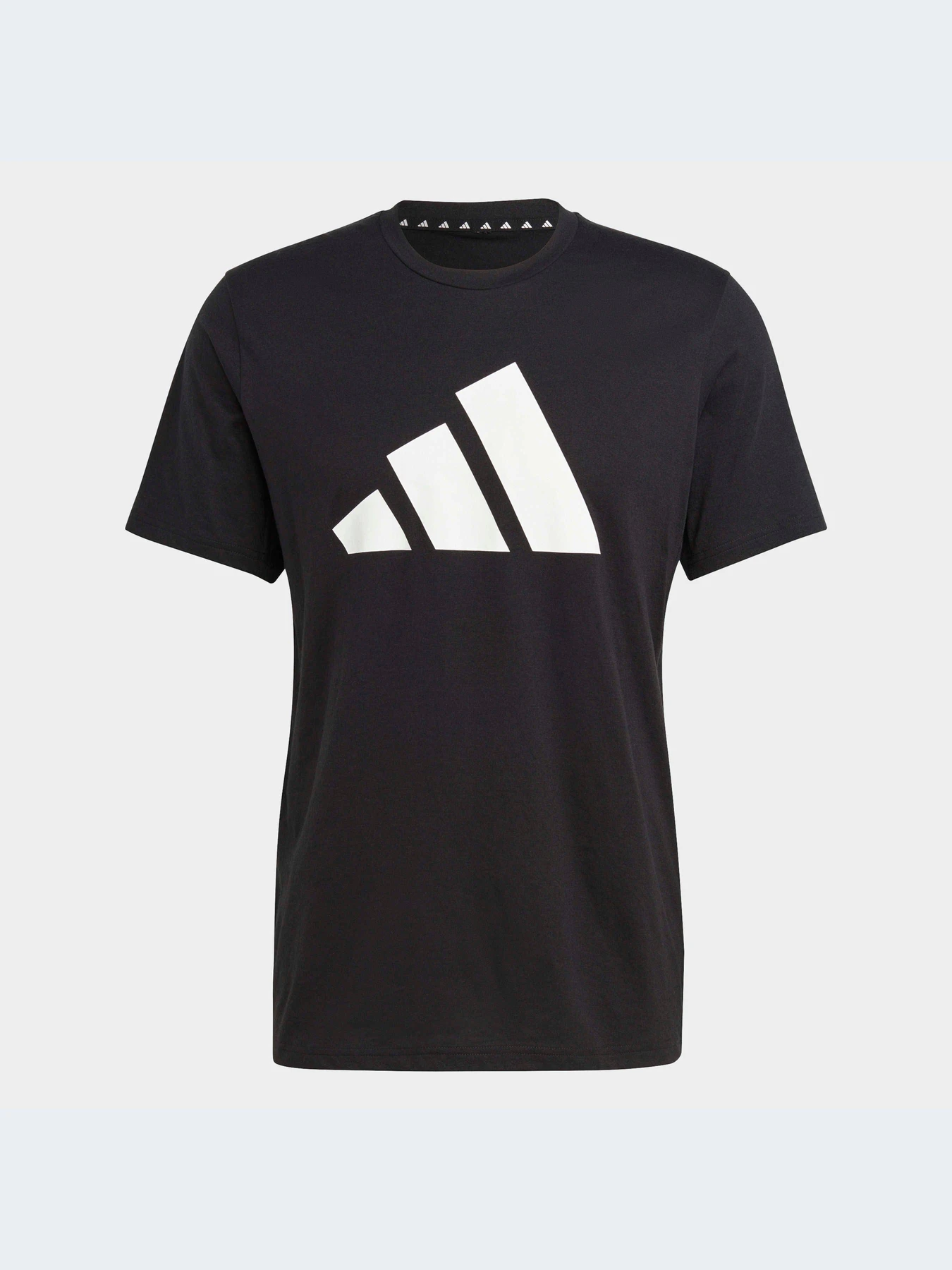 Футболки и поло Adidas модель IB8273 Футболки и поло Adidas модель IB8273 Фото