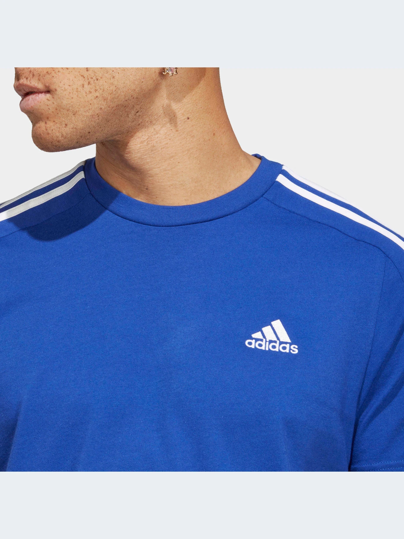 Футболки и поло Adidas модель IC9338 Футболки и поло Adidas модель IC9338 Фото