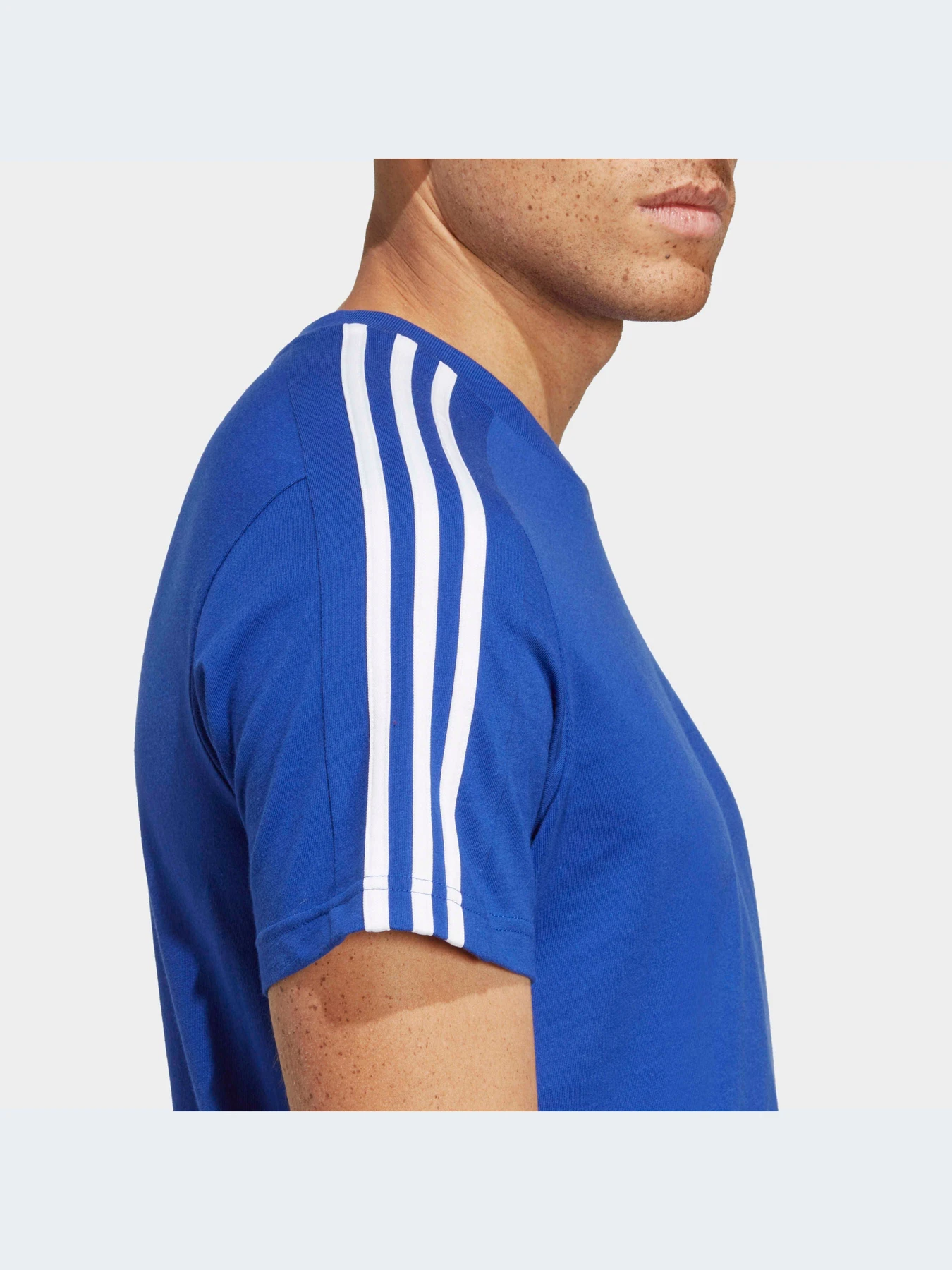 Футболки и поло Adidas модель IC9338 Футболки и поло Adidas модель IC9338 Фото