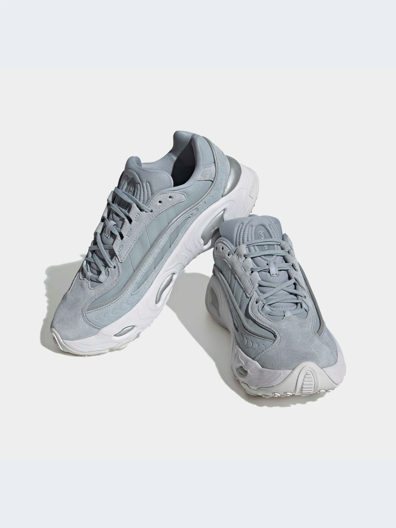 Кросівки Adidas Ozweego модель HQ1970 Фото