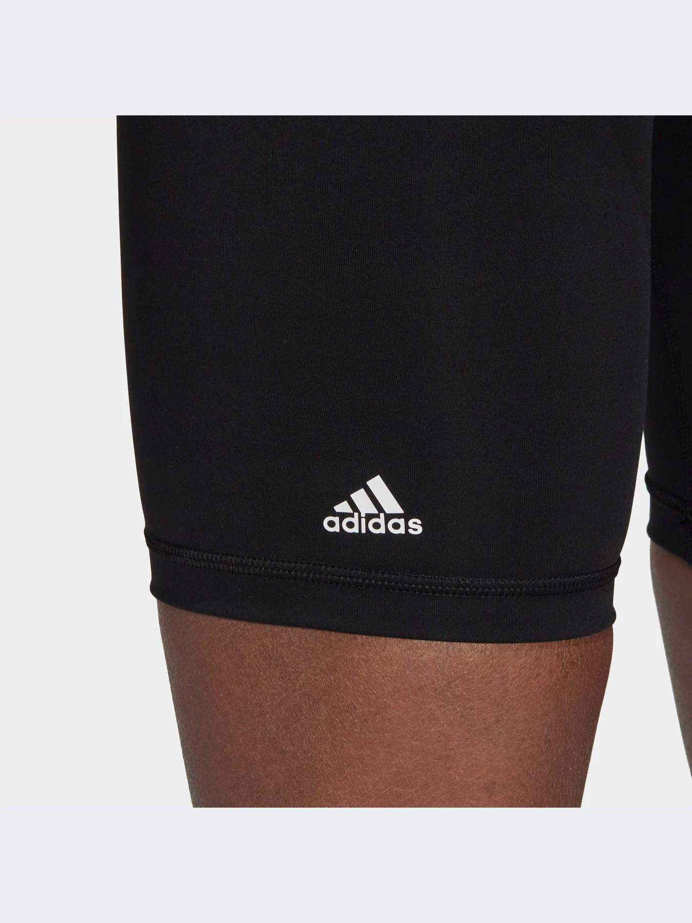 Шорты Adidas модель H64227 Шорты Adidas модель H64227 Фото