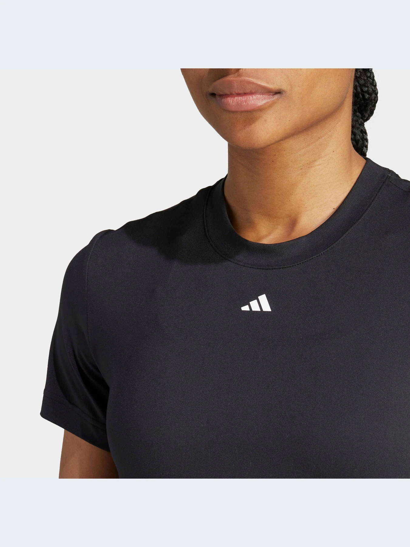 Футболки и поло Adidas модель IA7748 Футболки и поло Adidas модель IA7748 Фото
