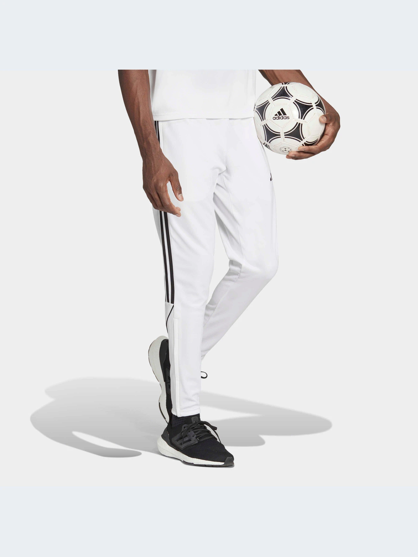 Брюки Adidas Tiro модель HS3531 Брюки Adidas Tiro модель HS3531 Фото