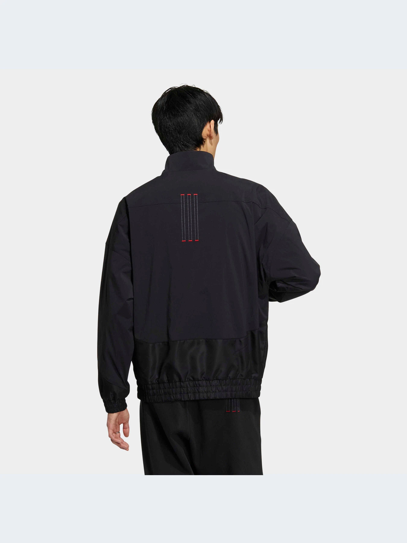 Куртки и дубленки Adidas модель HZ3037 Фото