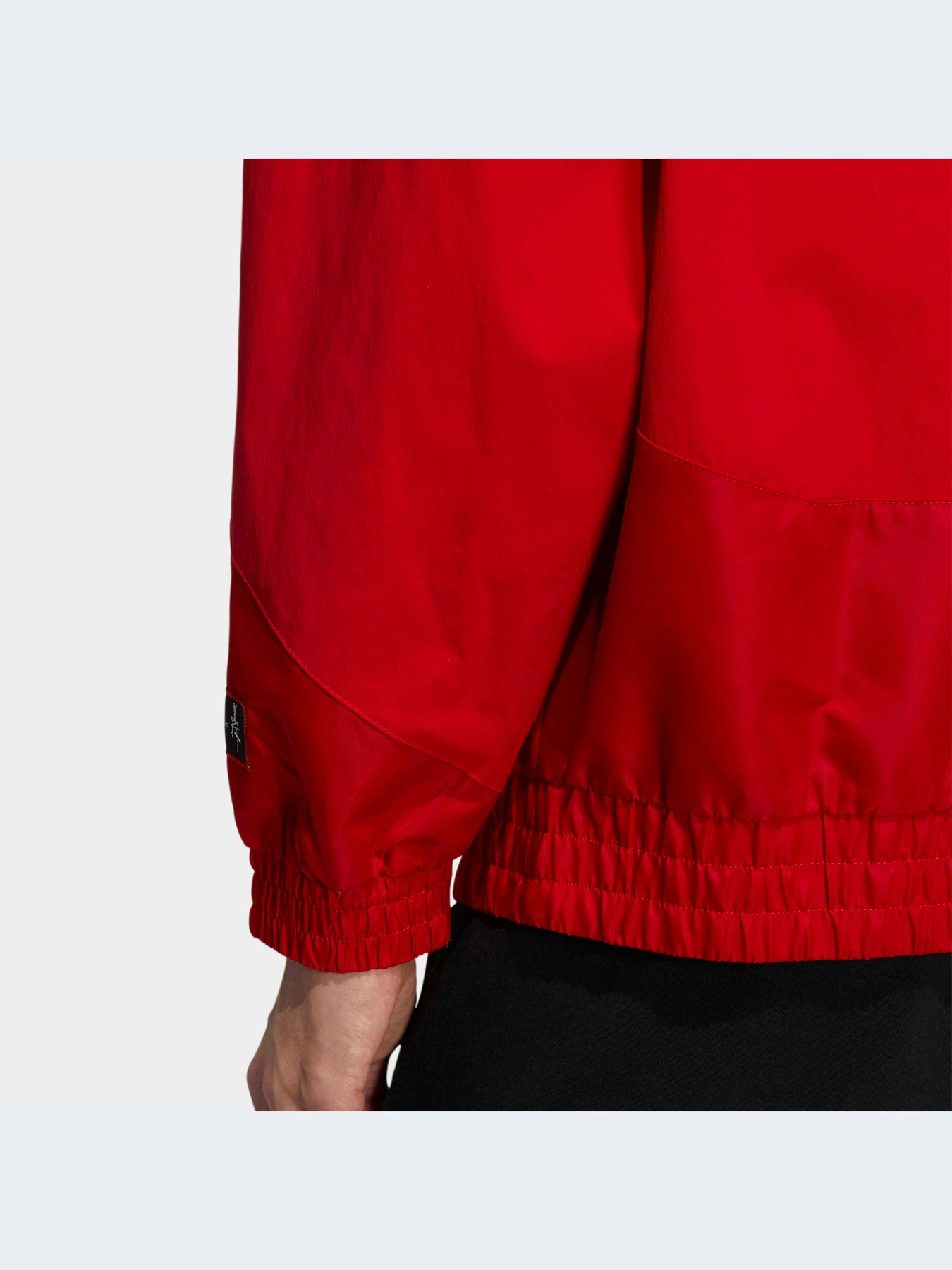 Куртки и дубленки Adidas модель HZ3039 Куртки и дубленки Adidas модель HZ3039 Фото