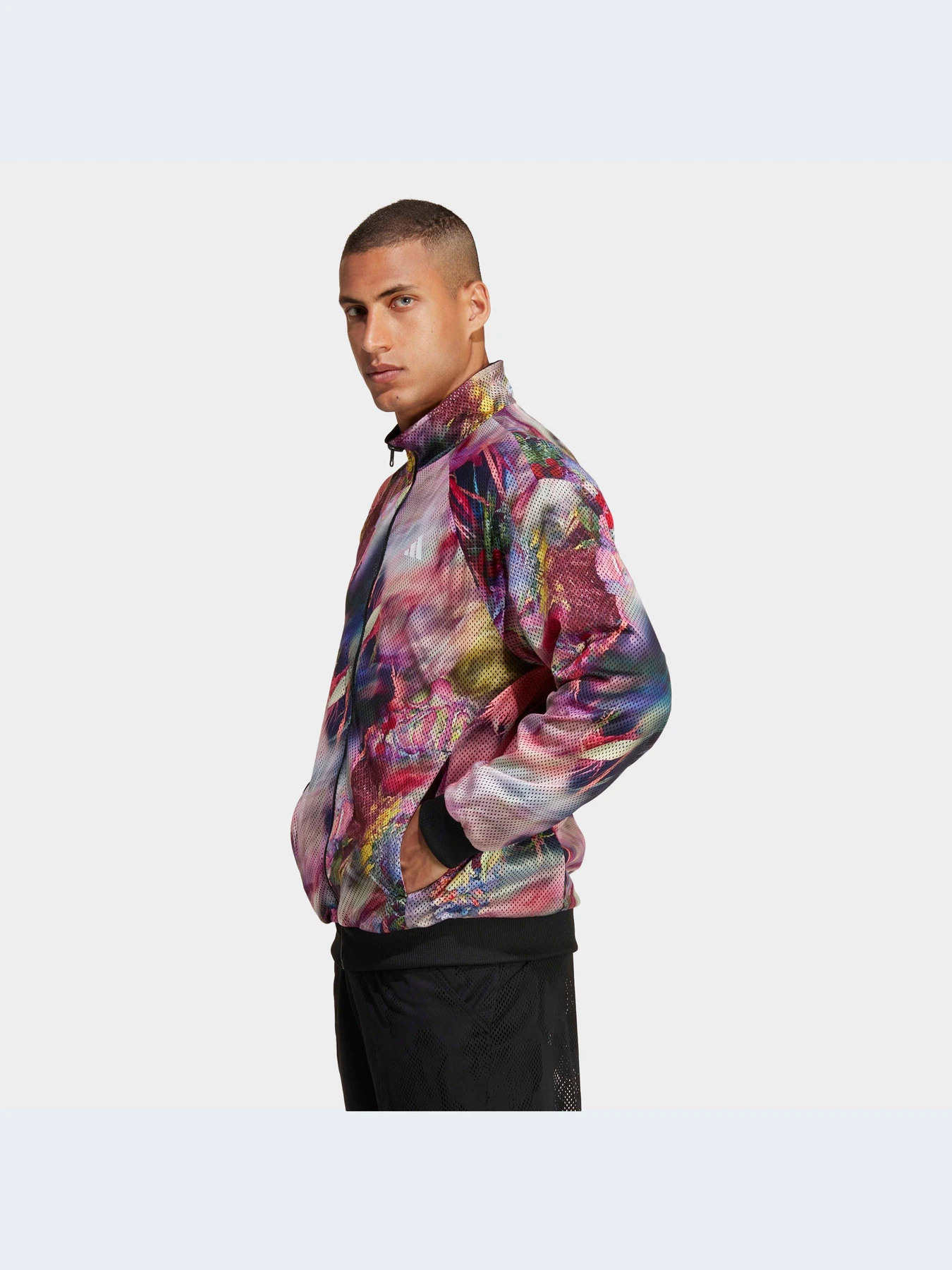 Куртки и дубленки Adidas модель HT7209 Фото