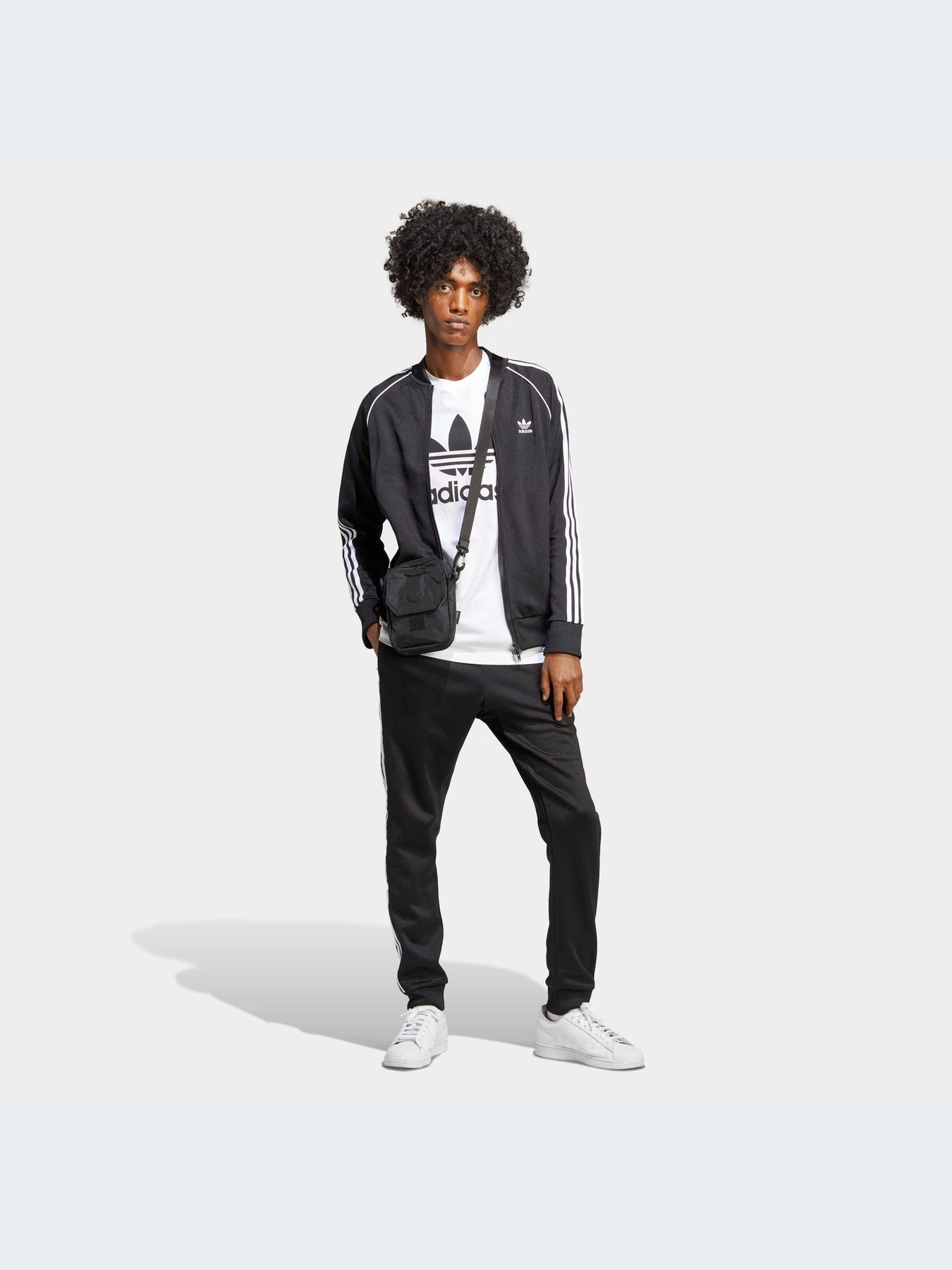 Штани Adidas модель IA4791 Штани Adidas модель IA4791 Фото