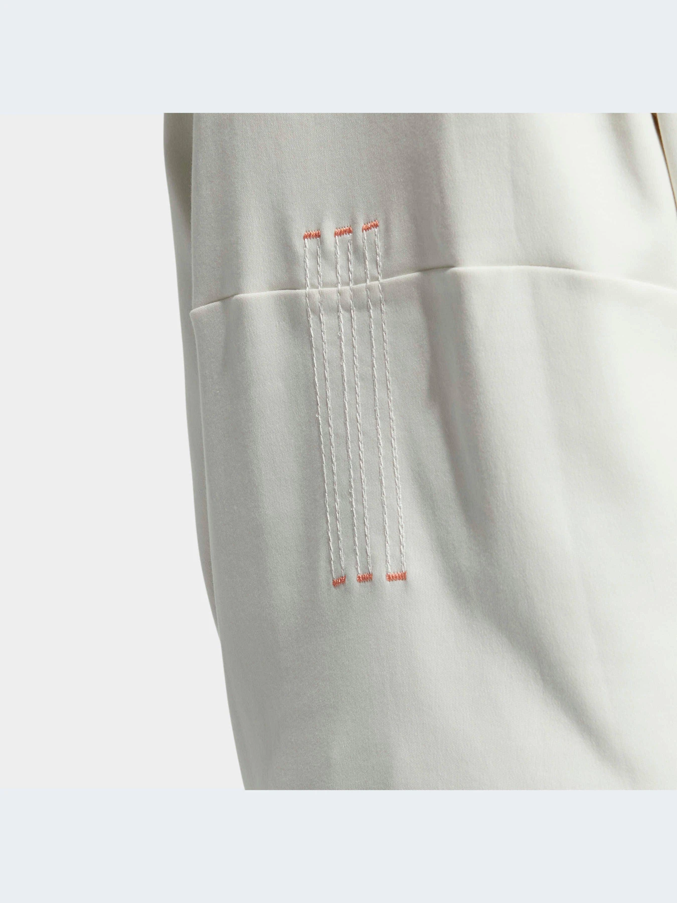 Худи и свитшоты Adidas Graphics модель HZ3004 Фото