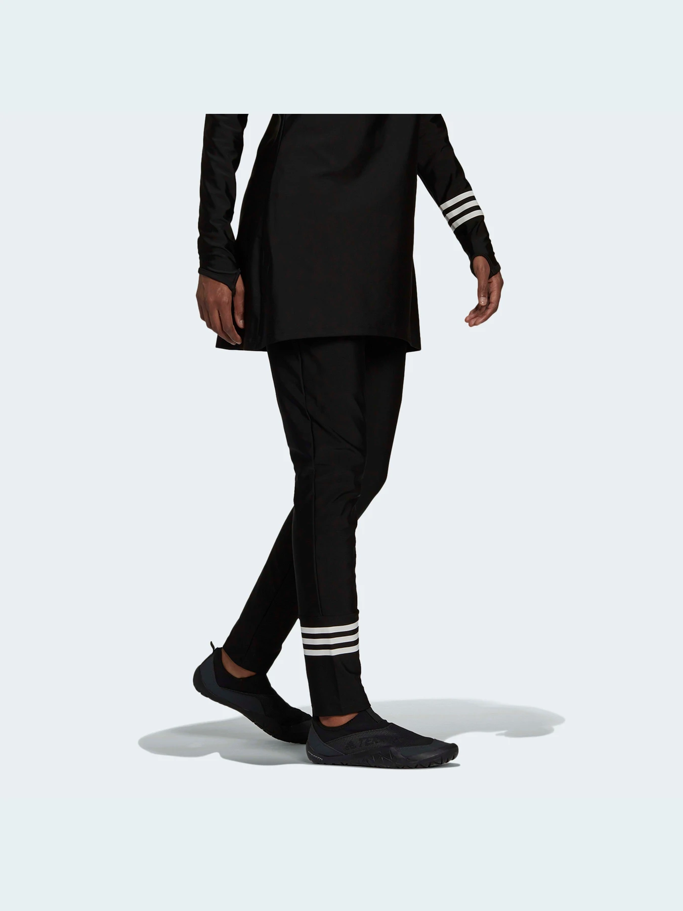 Одяг для пляжу Adidas 3 Stripes модель GT5061 Одяг для пляжу Adidas 3 Stripes модель GT5061 Фото