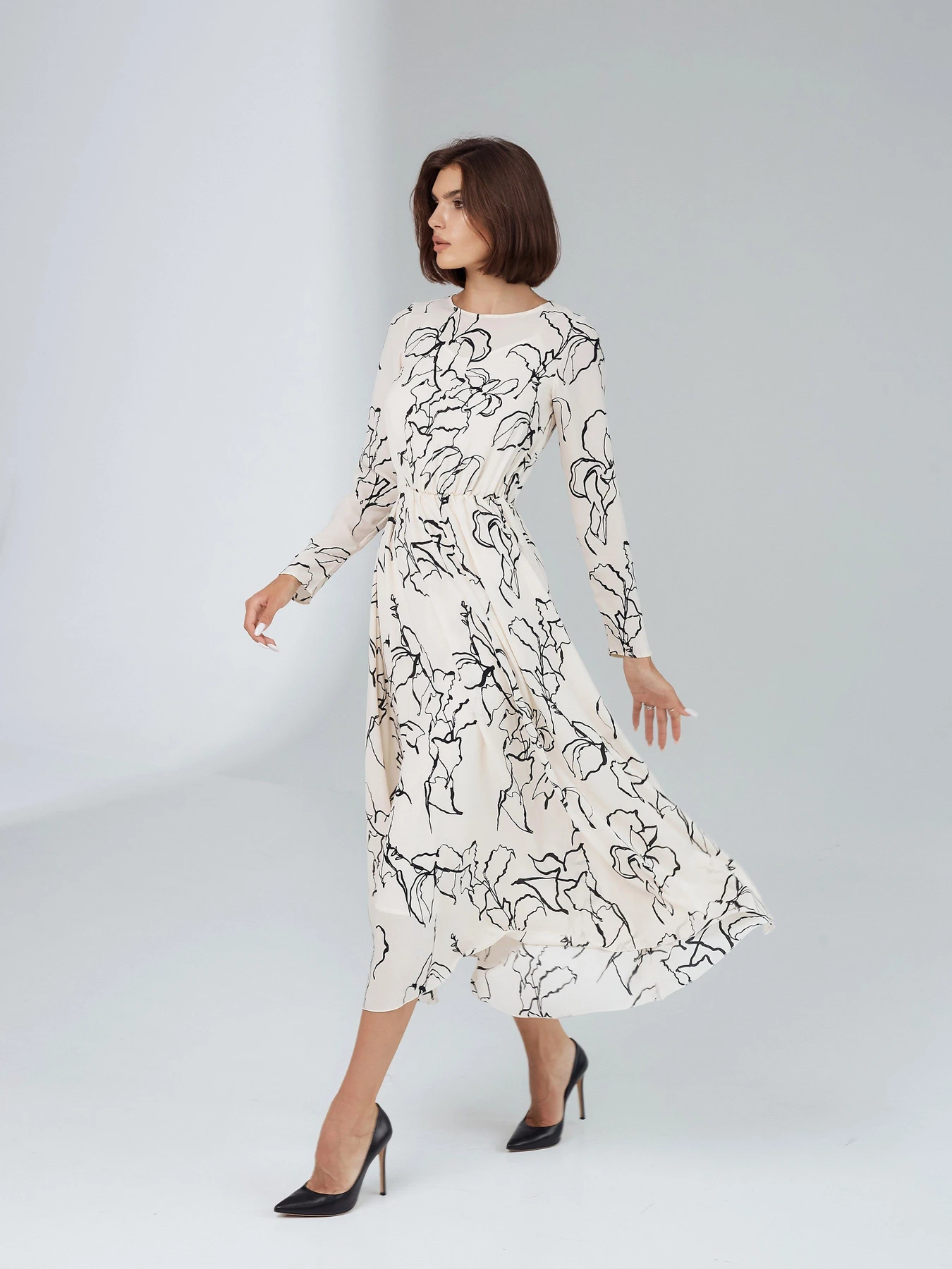 Платья Anais Gose Avalanche модель dress.midi.avalanche.milky.001 Фото