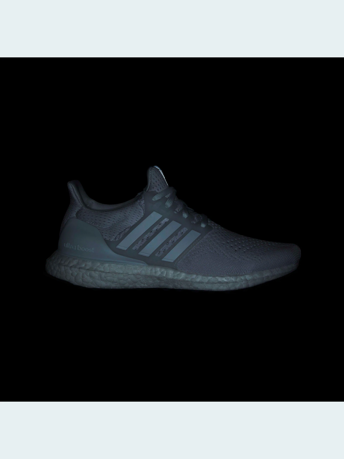 Кросівки Adidas Ultraboost модель HQ4207 Кросівки Adidas Ultraboost модель HQ4207 Фото