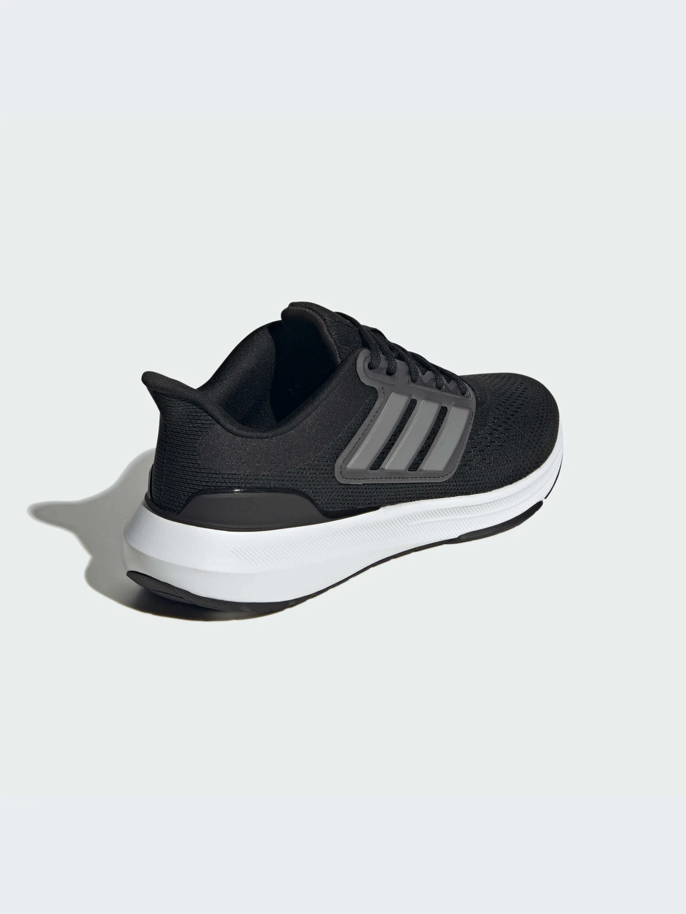 Кросівки Adidas модель HP5796 Кросівки Adidas модель HP5796 Фото