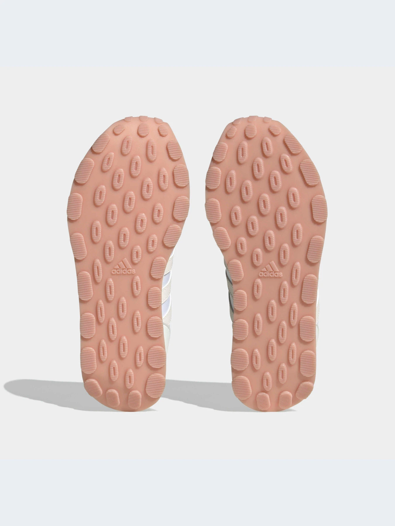 Кроссовки Adidas модель HP2252 Кроссовки Adidas модель HP2252 Фото