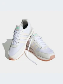 Кроссовки Adidas модель HP2252 Фото