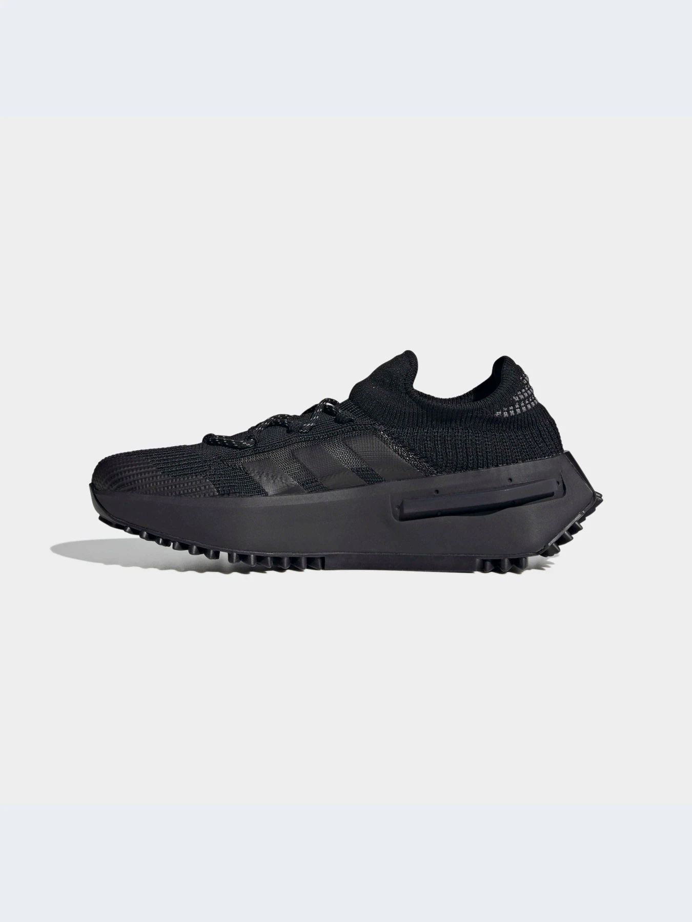 Кроссовки Adidas NMD модель FZ6381 Фото