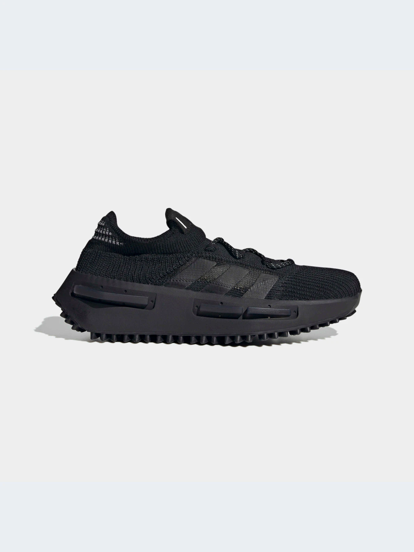 Кроссовки Adidas NMD модель FZ6381 Фото
