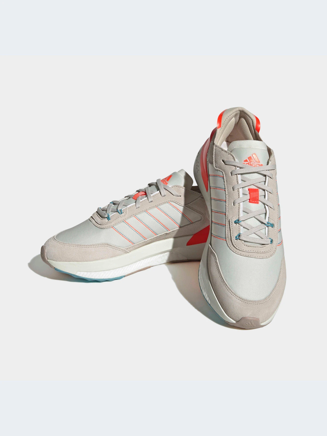 Кроссовки Adidas AVRYN модель ID4253 Кроссовки Adidas AVRYN модель ID4253 Фото