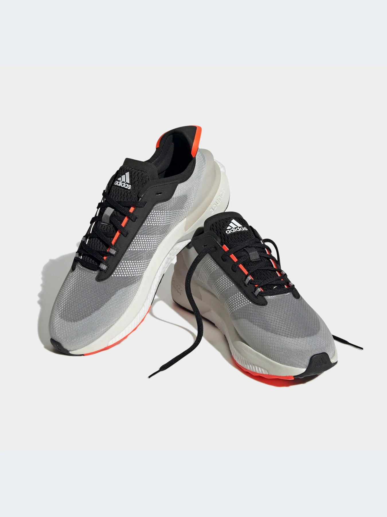 Кроссовки Adidas AVRYN модель HP5969 Фото