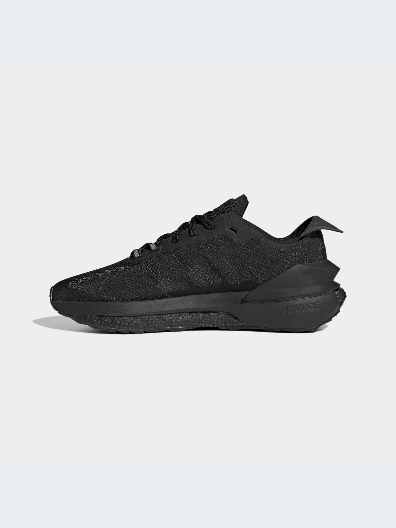 Кроссовки Adidas AVRYN модель HP5982 Кроссовки Adidas AVRYN модель HP5982 Фото