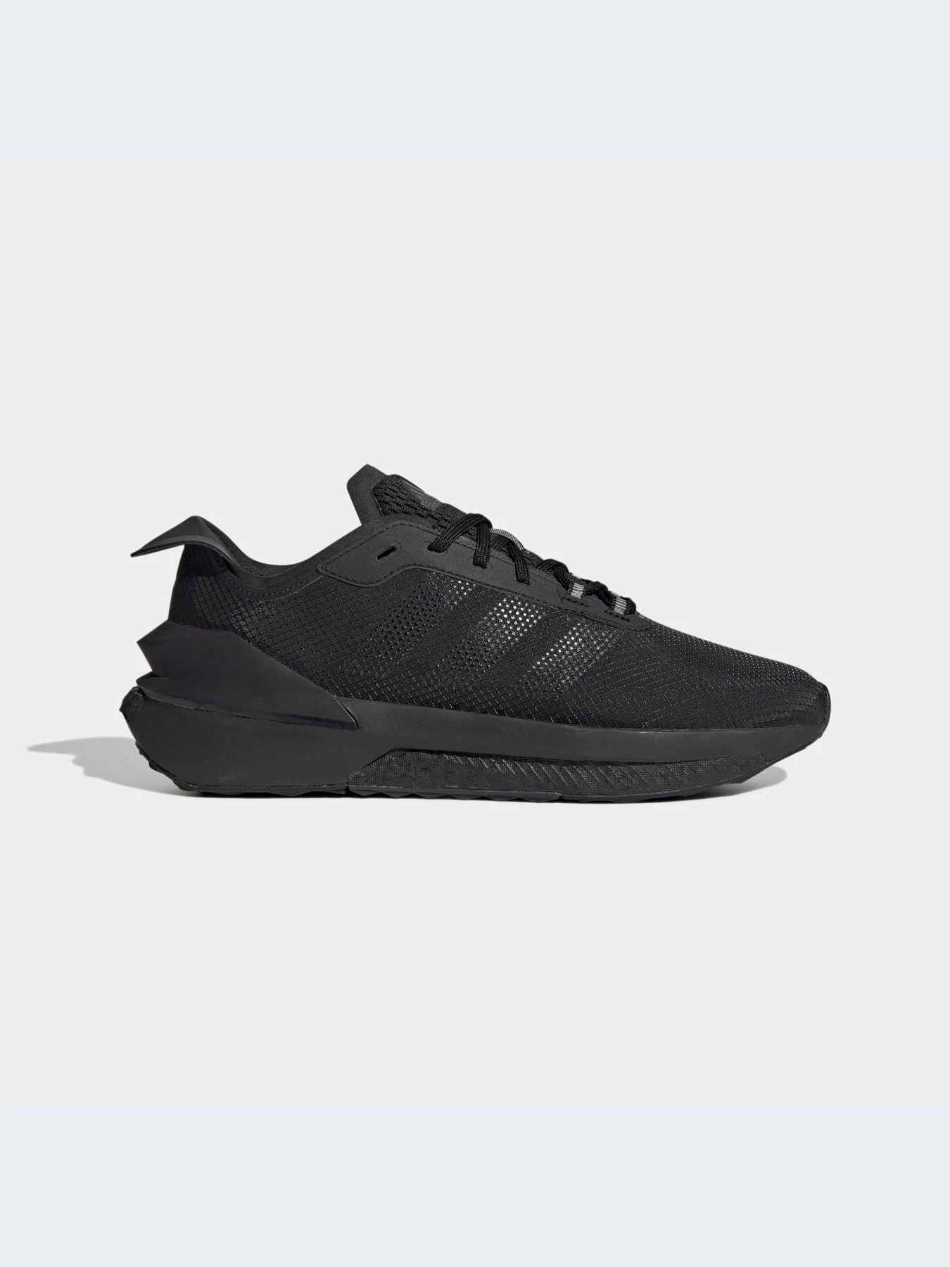 Кроссовки Adidas AVRYN модель HP5982 Кроссовки Adidas AVRYN модель HP5982 Фото