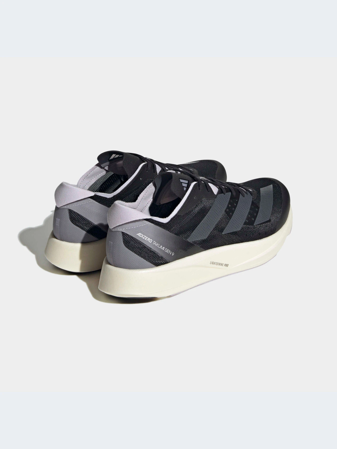 Кроссовки Adidas adizero модель HR0114 Кроссовки Adidas adizero модель HR0114 Фото