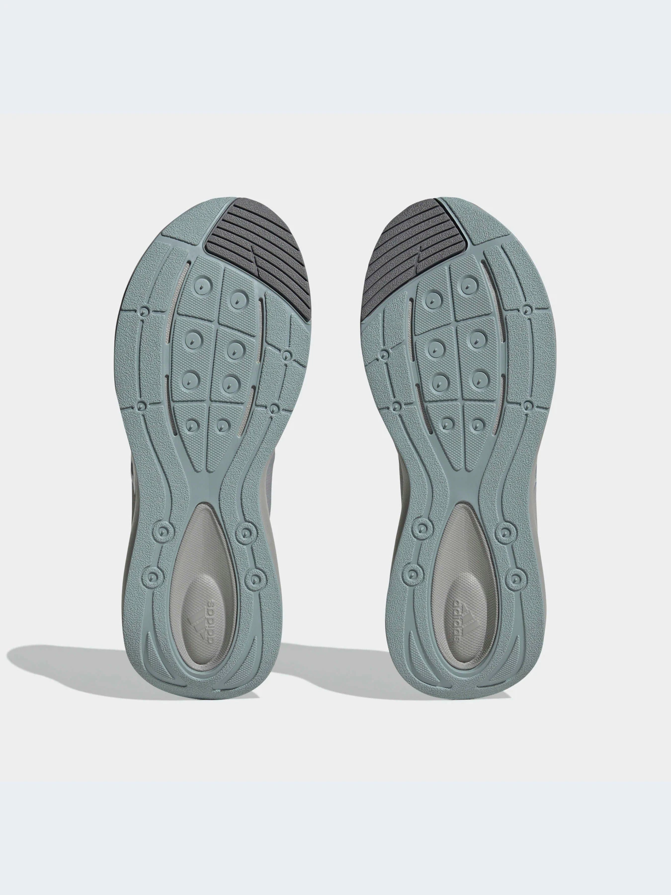 Кроссовки Adidas модель HR0254 Кроссовки Adidas модель HR0254 Фото