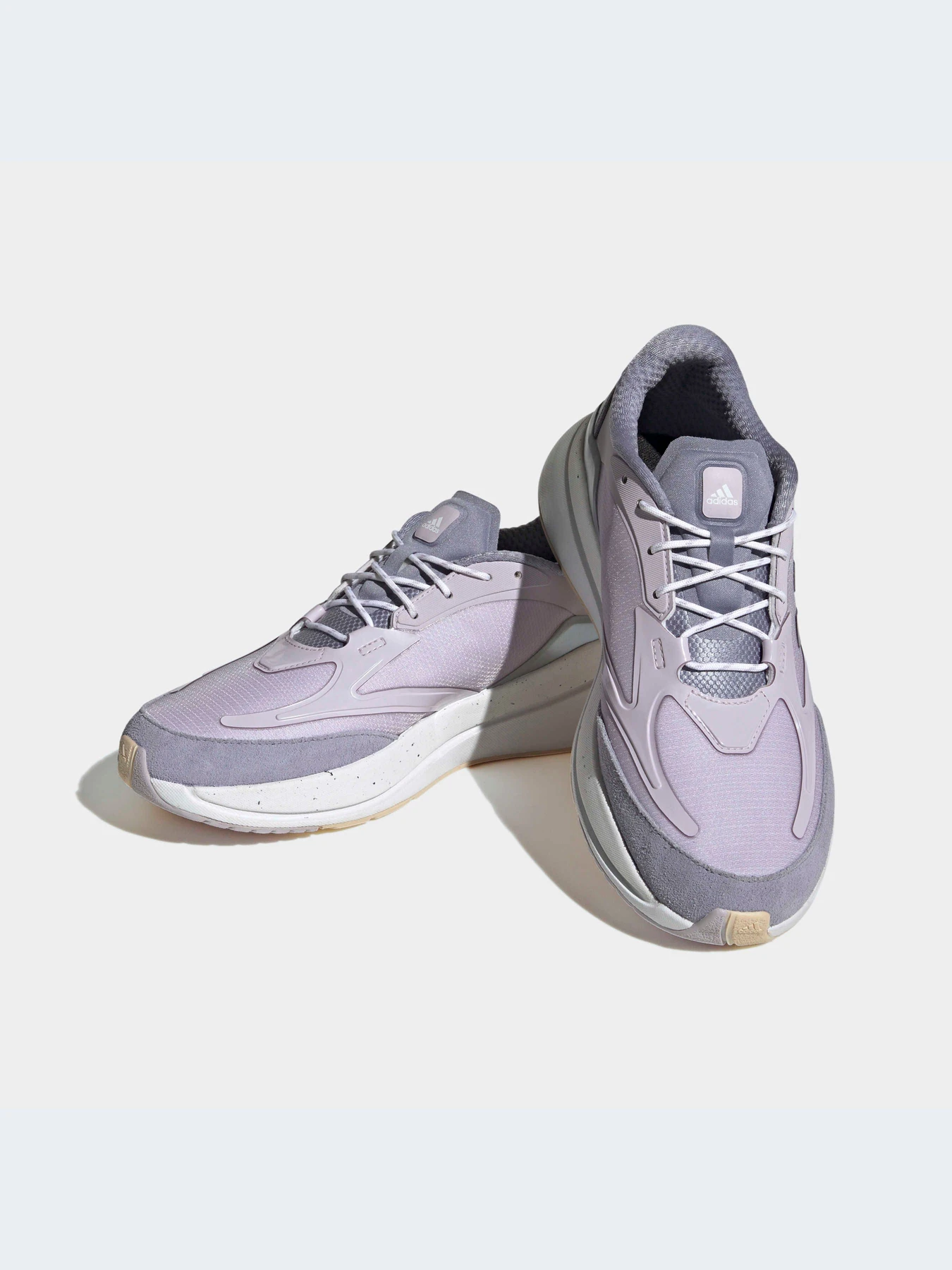 Кроссовки Adidas модель HR0255 Кроссовки Adidas модель HR0255 Фото
