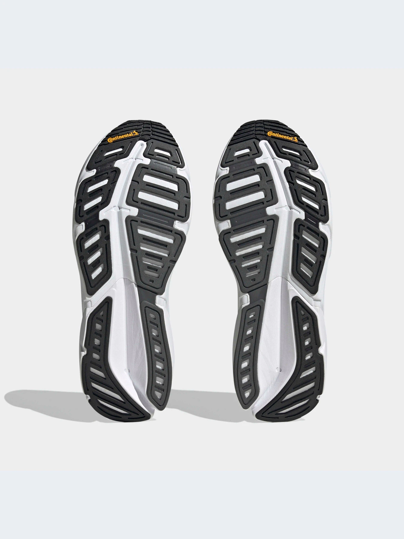 Кросівки Adidas модель HP2335 Фото
