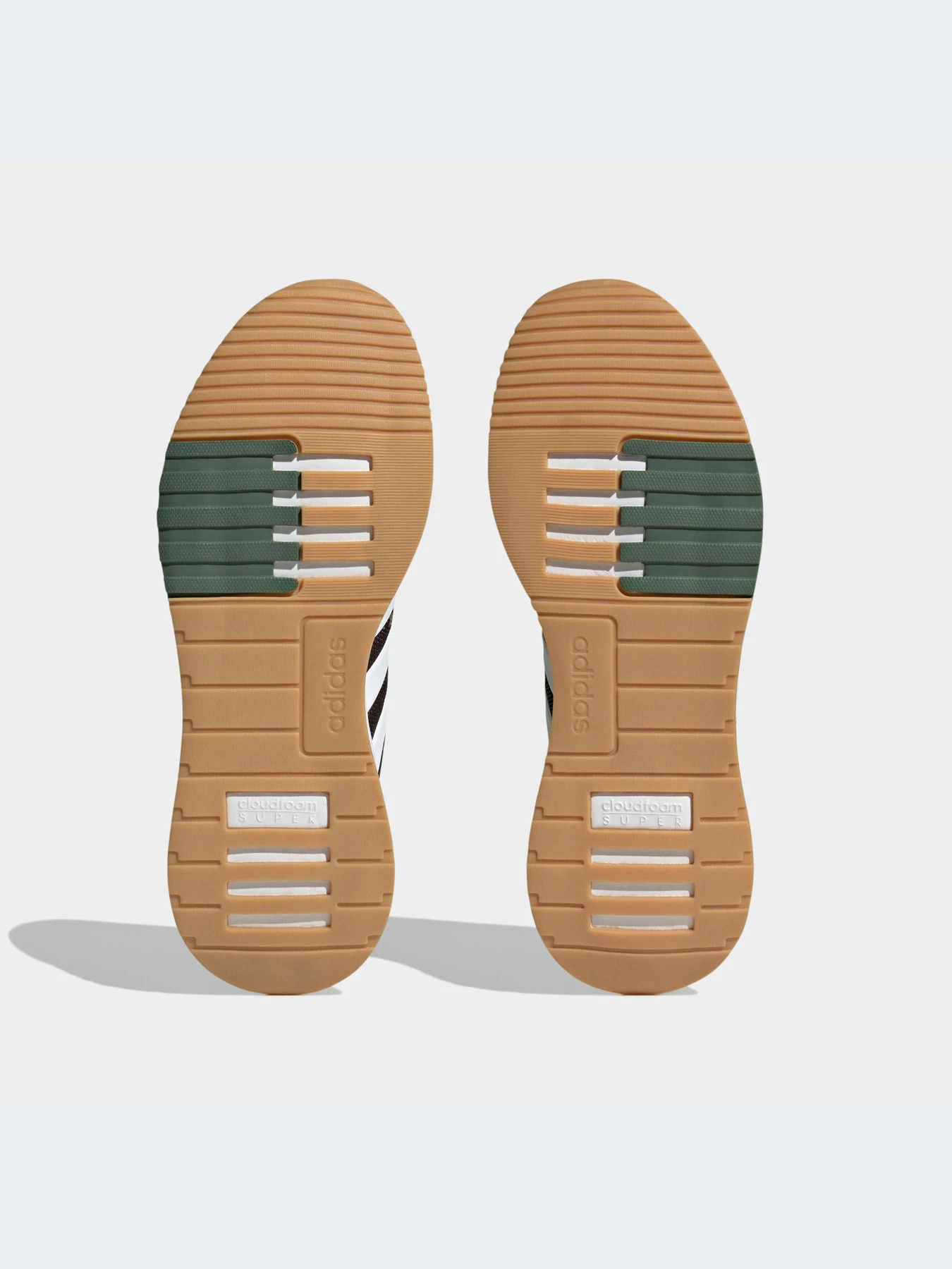 Кросівки Adidas Racer модель HP2720 Кросівки Adidas Racer модель HP2720 Фото