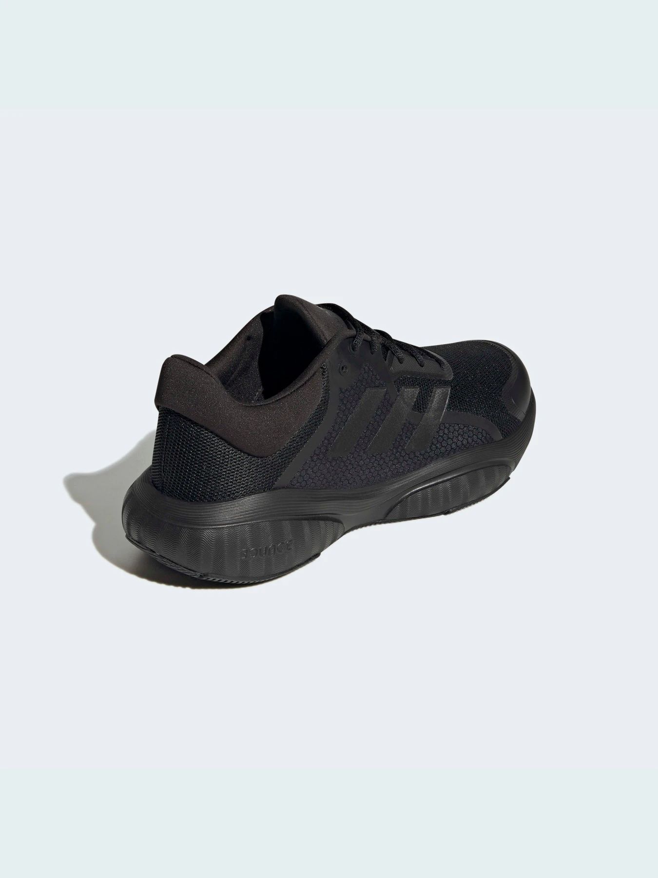 Кроссовки Adidas модель GX2000 Кроссовки Adidas модель GX2000 Фото