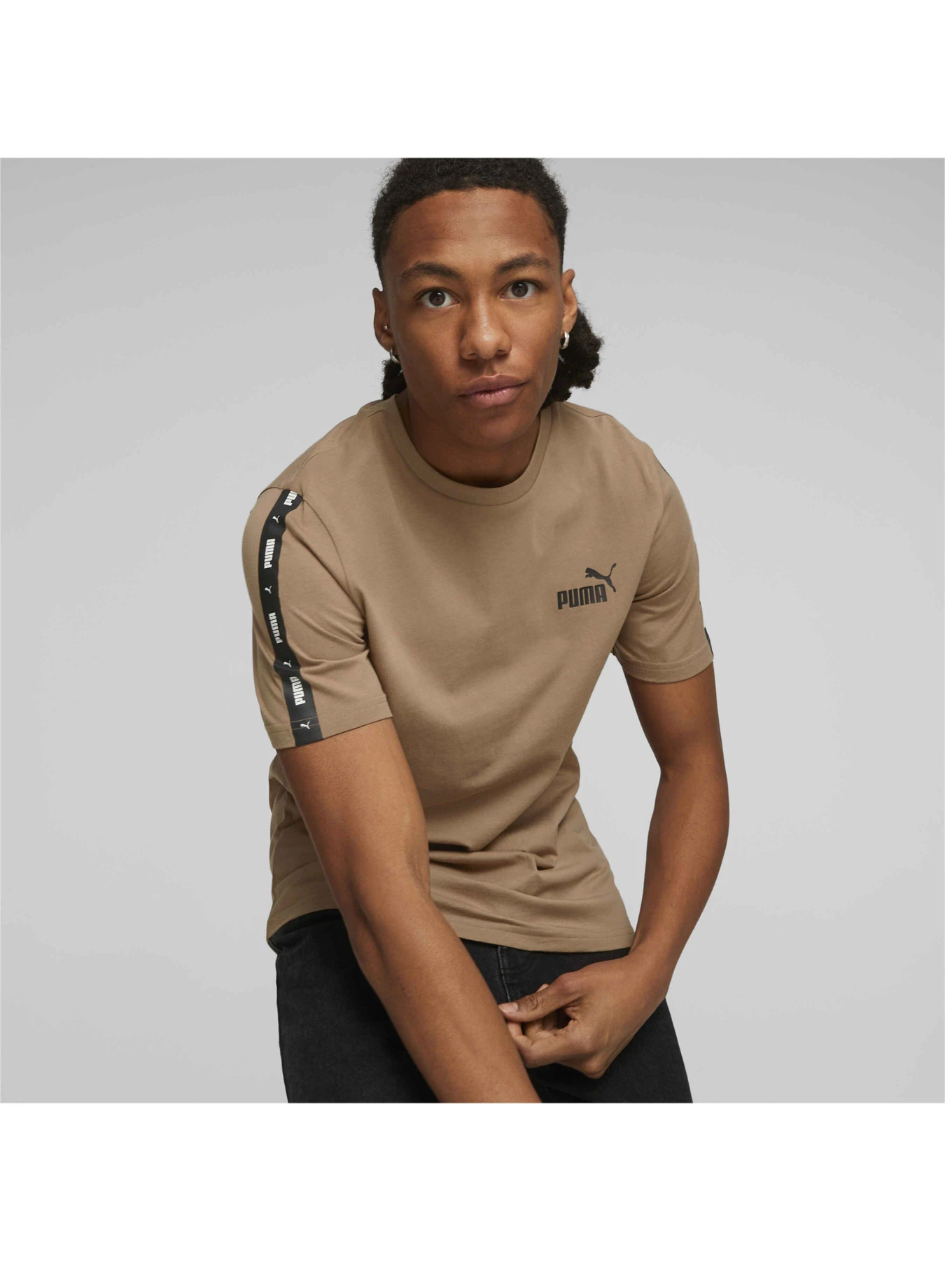 Футболки і поло PUMA Ess+ Tape Tee модель 847382 Футболки і поло PUMA Ess+ Tape Tee модель 847382 Фото