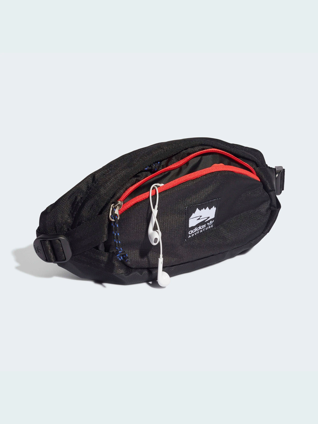 Сумки Adidas Adventure модель H22726 Сумки Adidas Adventure модель H22726 Фото