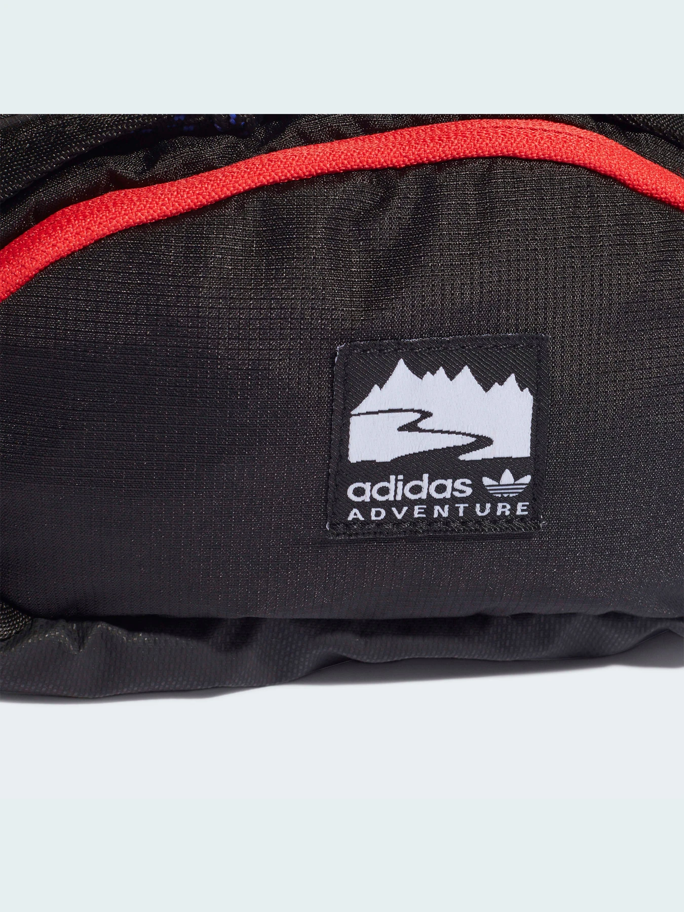 Сумки Adidas Adventure модель H22726 Сумки Adidas Adventure модель H22726 Фото