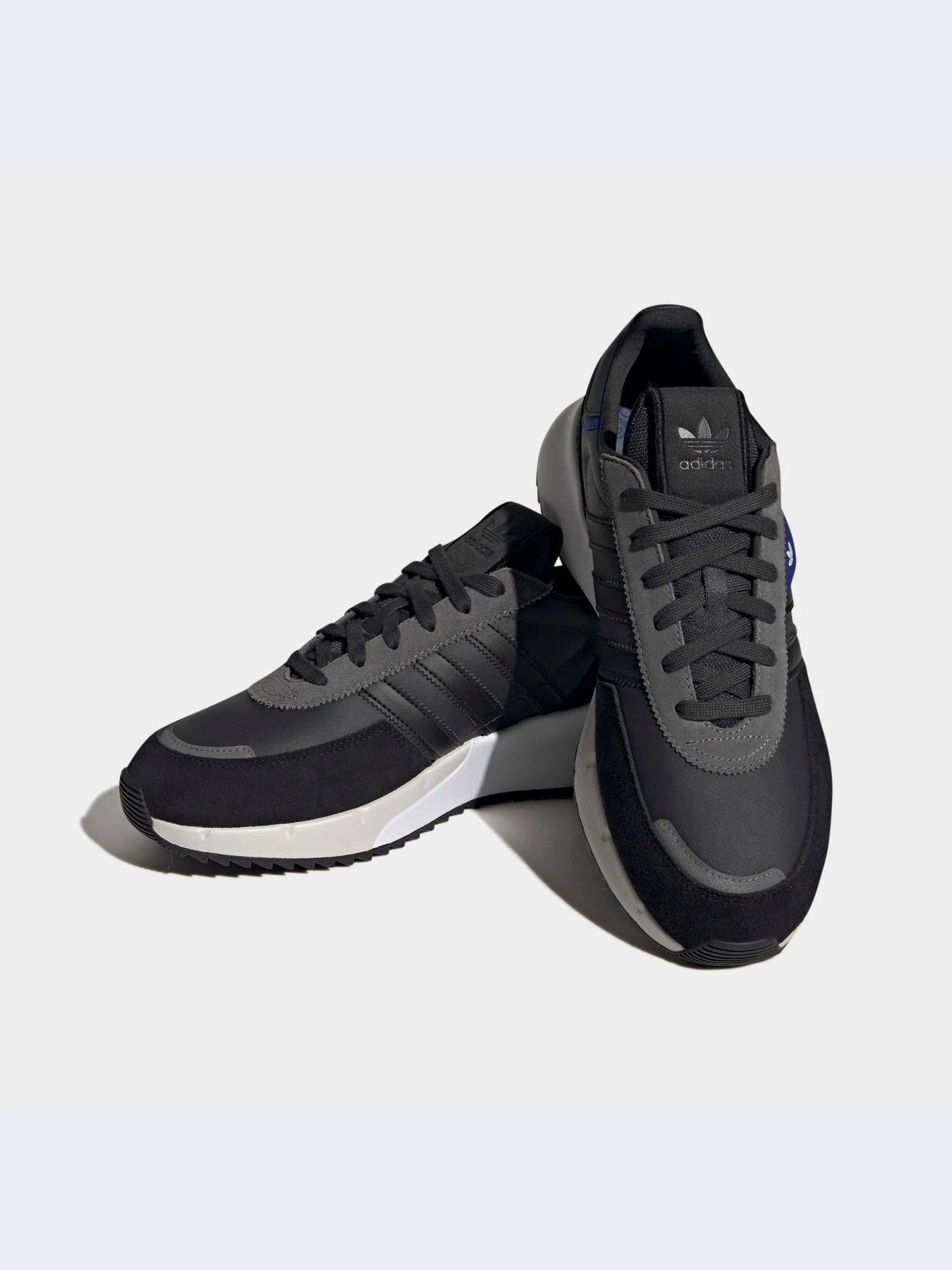 Кроссовки Adidas Retropy модель HQ1898 Кроссовки Adidas Retropy модель HQ1898 Фото