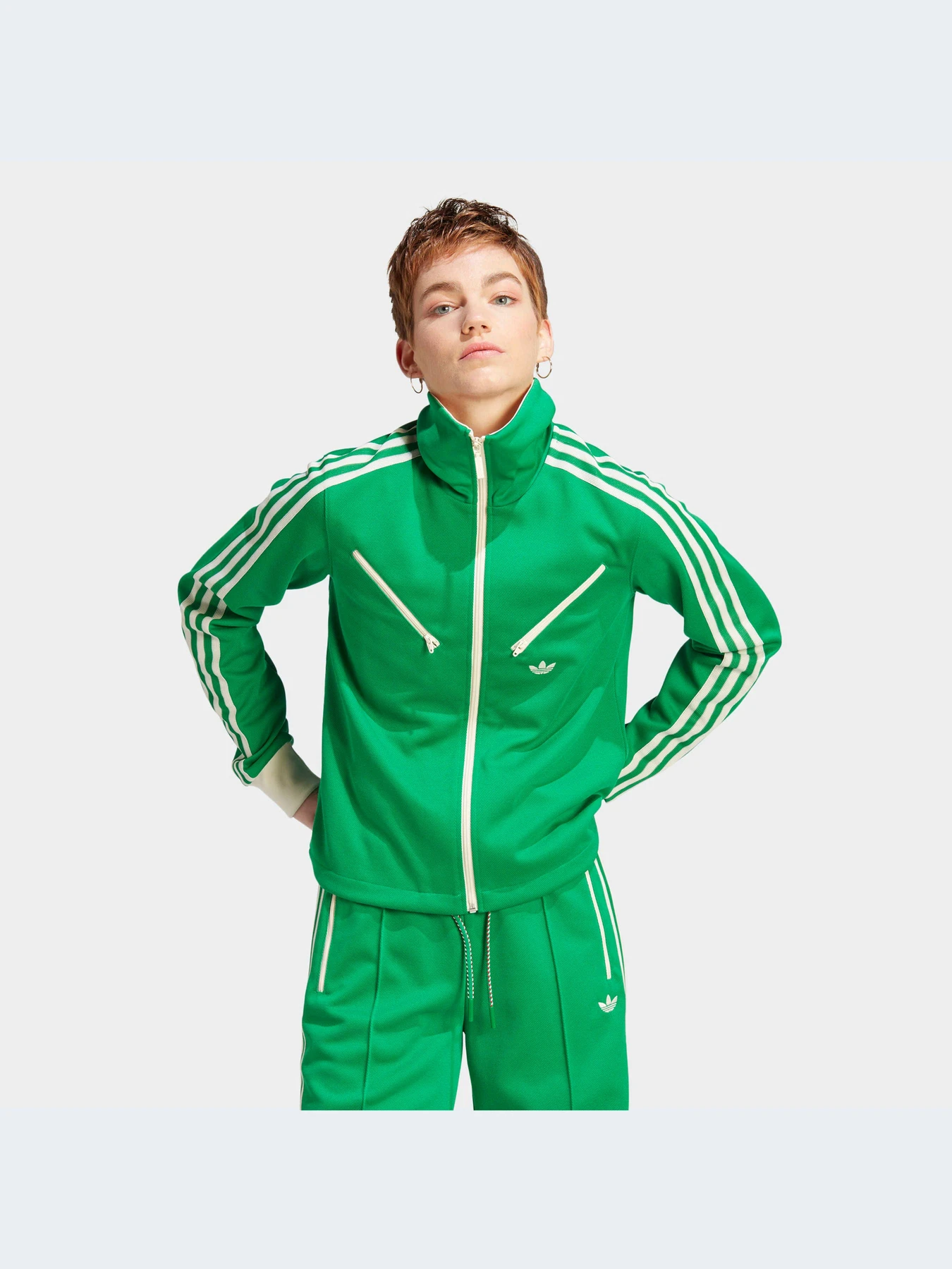 Куртки та дублянки Adidas Adicolor модель IK7876 Куртки та дублянки Adidas Adicolor модель IK7876 Фото
