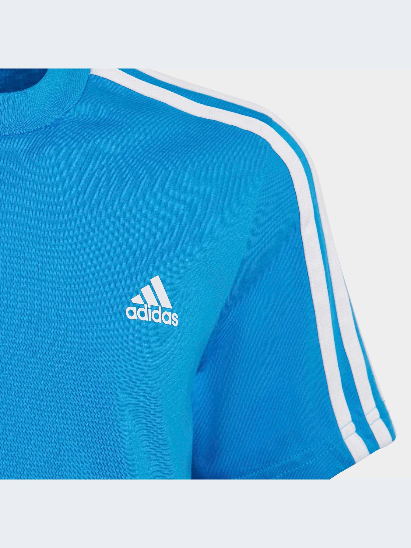 Футболки и поло Adidas модель HE9302 Футболки и поло Adidas модель HE9302 Фото