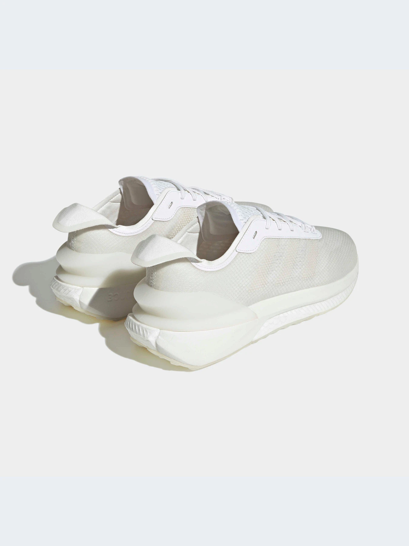 Кроссовки Adidas AVRYN модель HP5972 Кроссовки Adidas AVRYN модель HP5972 Фото