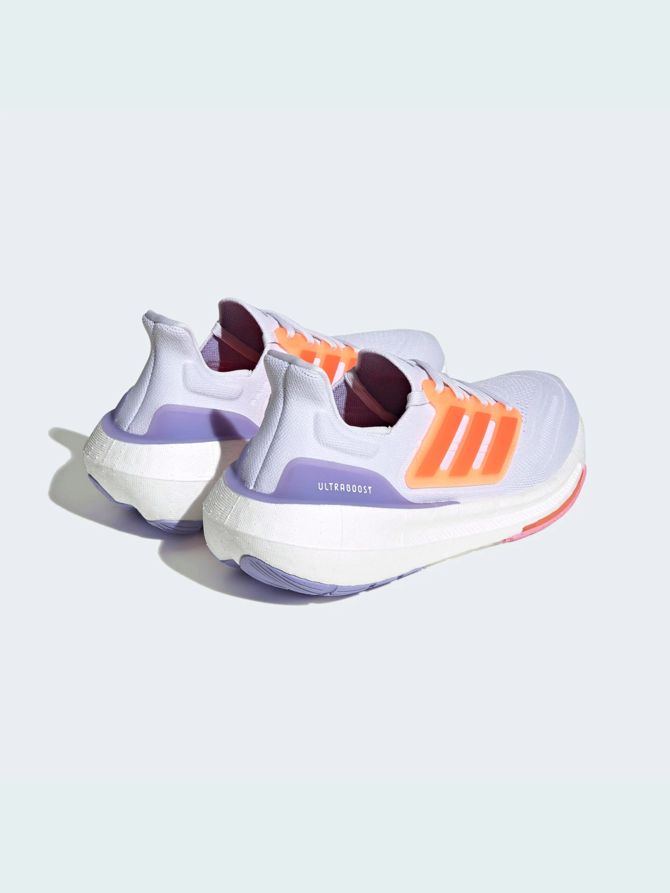 Кроссовки Adidas Ultraboost модель HQ6354 Кроссовки Adidas Ultraboost модель HQ6354 Фото