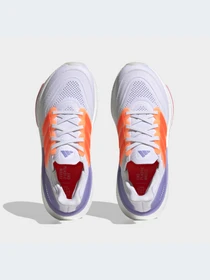Кроссовки Adidas Ultraboost модель HQ6354 Фото