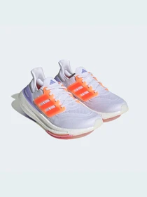 Кроссовки Adidas Ultraboost модель HQ6354 Фото